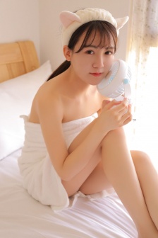 草蜢在线观看免费中文版