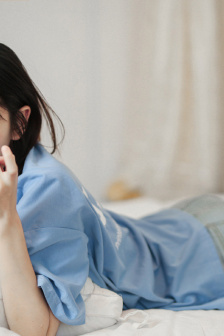 朋友的妈妈2中字巴巴鱼汤饭惹人